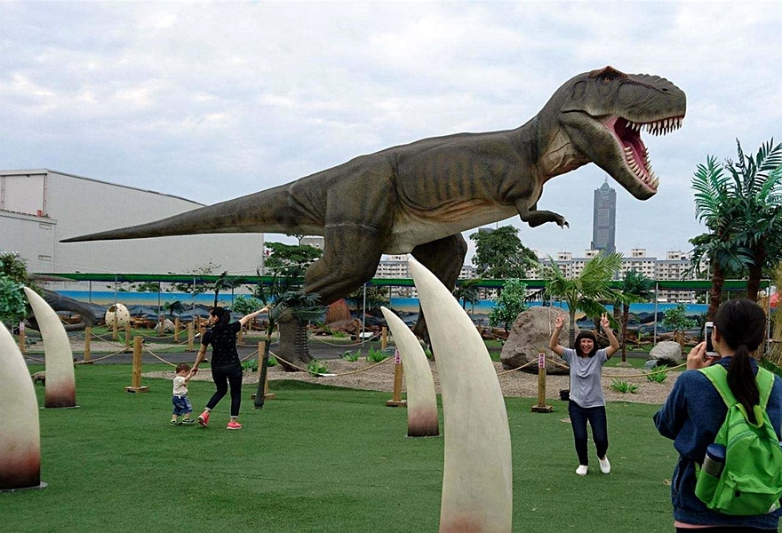 Dinosaur Theme Parks.jpeg