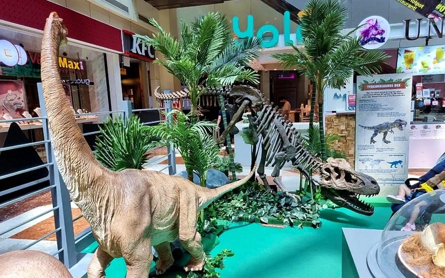 Dinosaur Exhibition in Shopping Centers