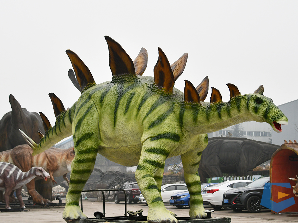 Custom dinosaur animatronic size options 3-12 meter guide.jpg