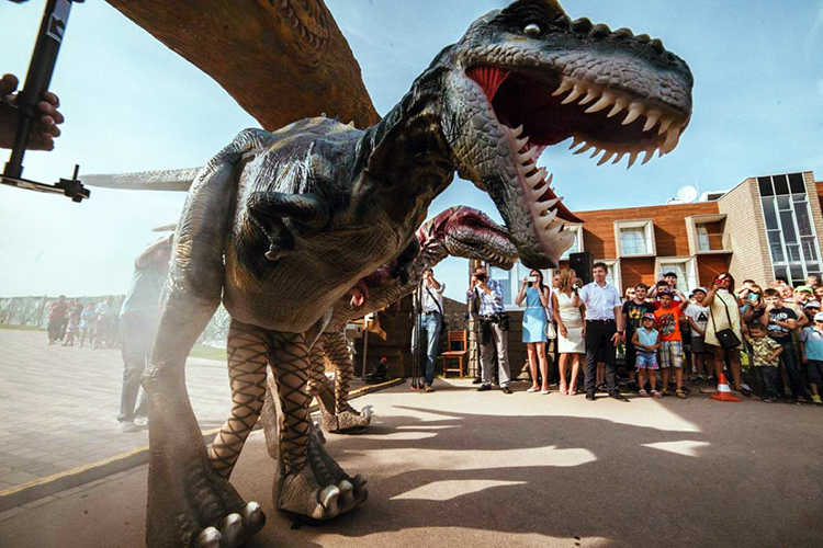 Dinosaur Exhibition in Shopping Centers