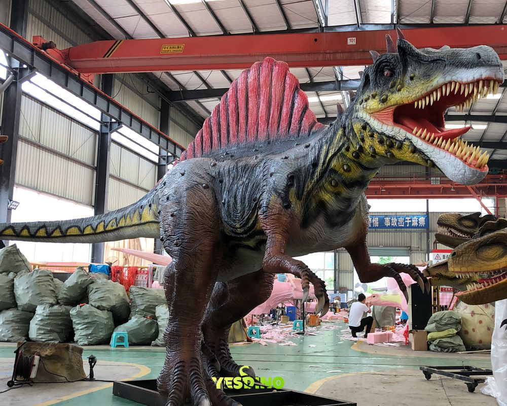 Lifelike Animatronic Spinosaurus for Jurassic Park Decoration