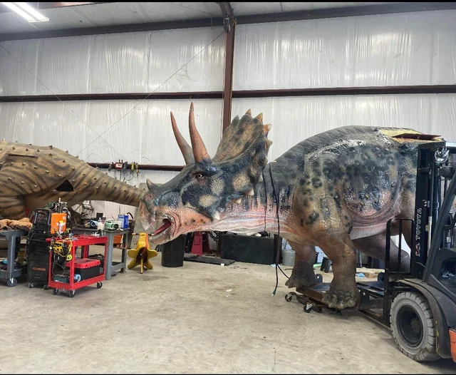 Dinosaur Exhibition in Shopping Centers