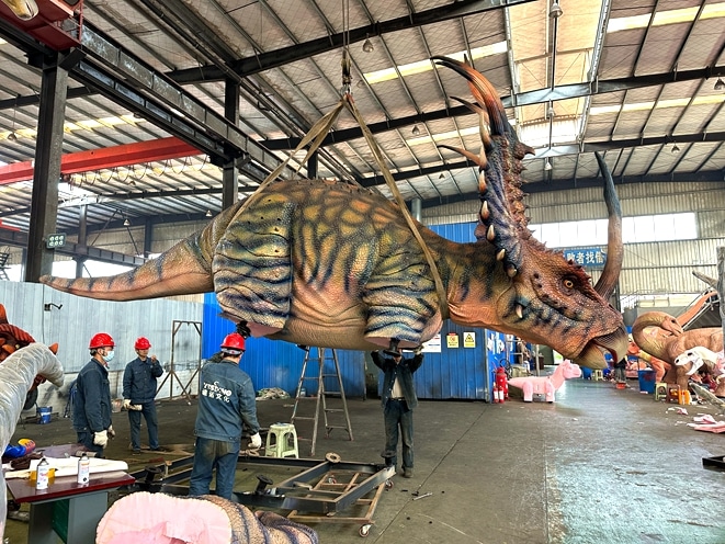 Dismantling animatronic Dinosaurs.JPG