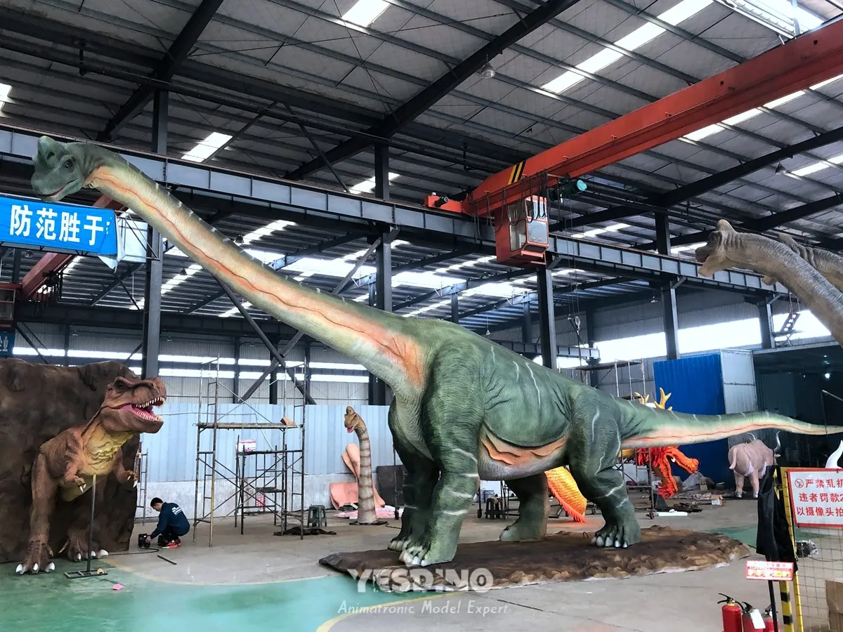 16‑meter‑long animatronic Brachiosaurus 16‑meter‑long animatronic Brachiosaurus