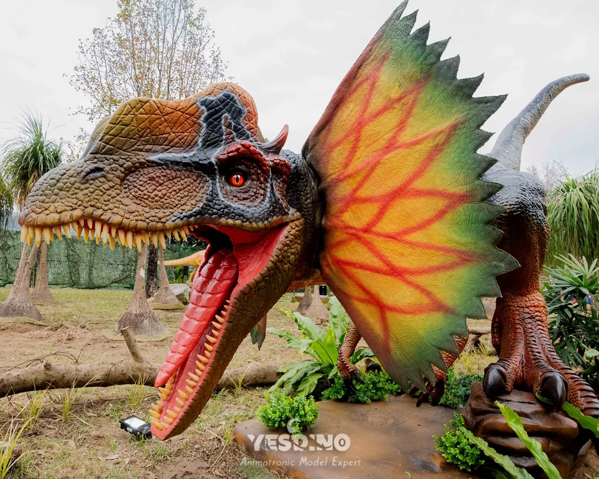 Animatronic Dilophosaurus