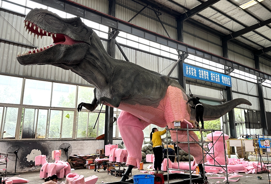 Dinosaur Exhibition in Shopping Centers